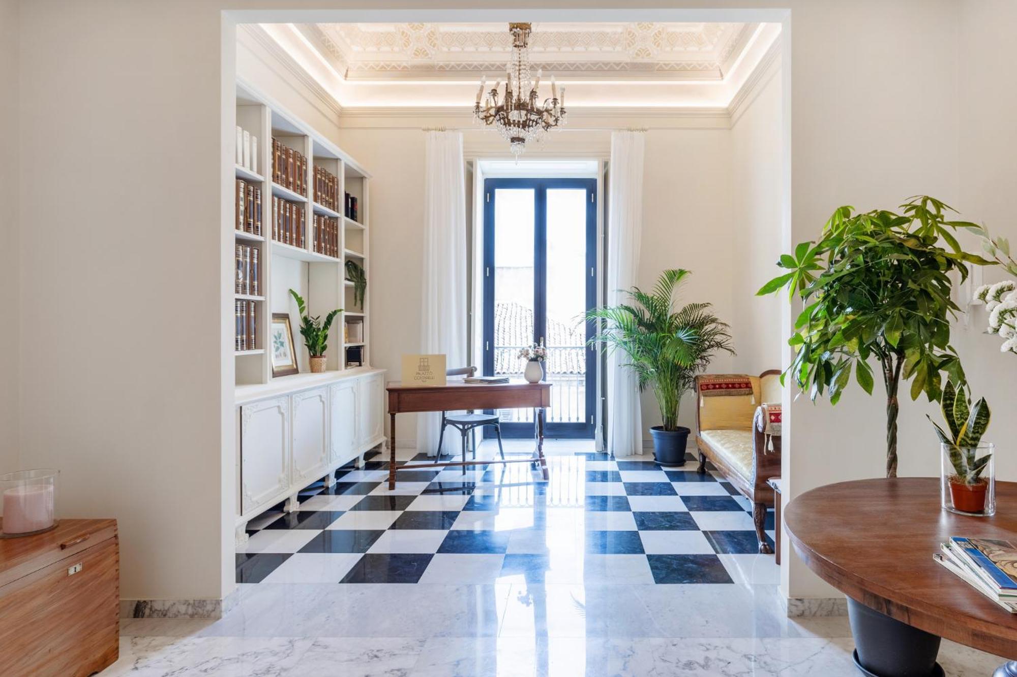 Palazzo Costarelli - Bed And Breakfast Catania Exterior photo